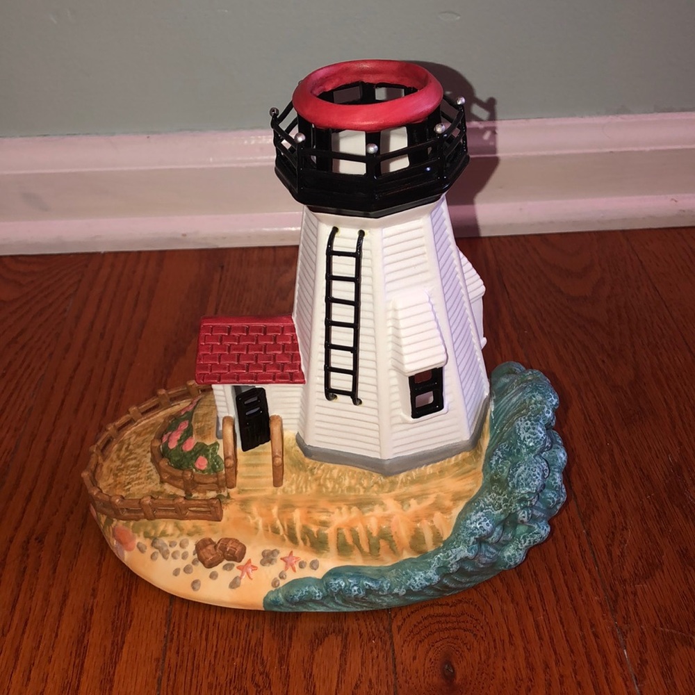 PartyLite Plymouth Light Lighthouse Candle Holder
